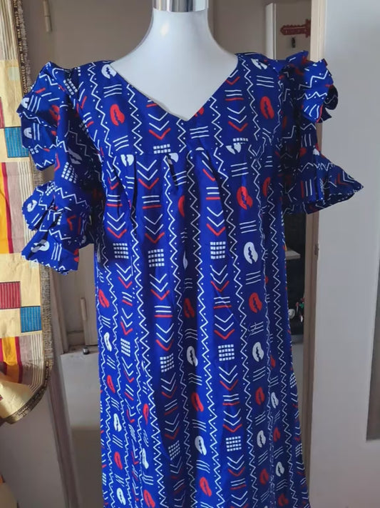 Robe Maxi Wax — Bleu Roi · Rayures Symboles Africains · Manches Volantées · Exemplaire unique