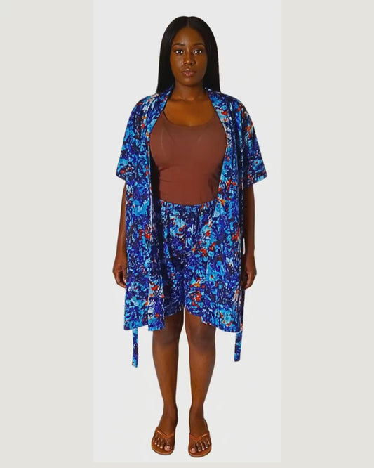 Ensemble wax bleu kimono et short · imprimé abstrait africain · ceinture à nouer · exemplaire unique