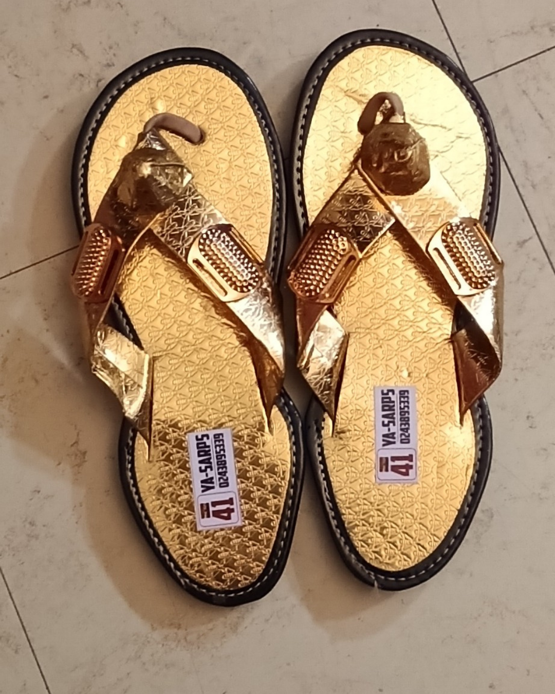 FEMME | Agbodjés traditionnelles ivoiriennes · sandales de cérémonie FEMME  · or et argent · faites main · tailles 39 à 43