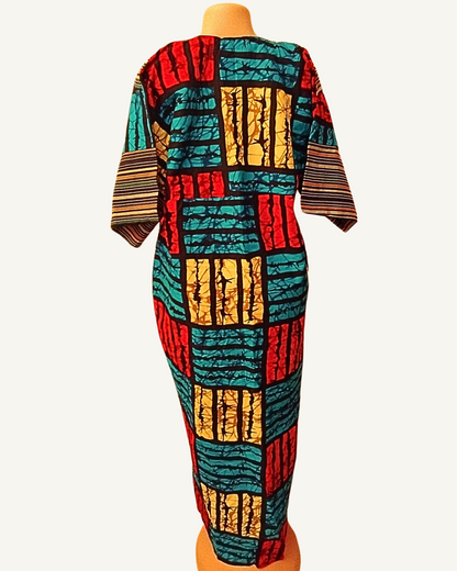 Robe kaftan bimatière batik africain craquelé effet vitrail turquoise rouge doré gland doré poches manches Giwax Boutique