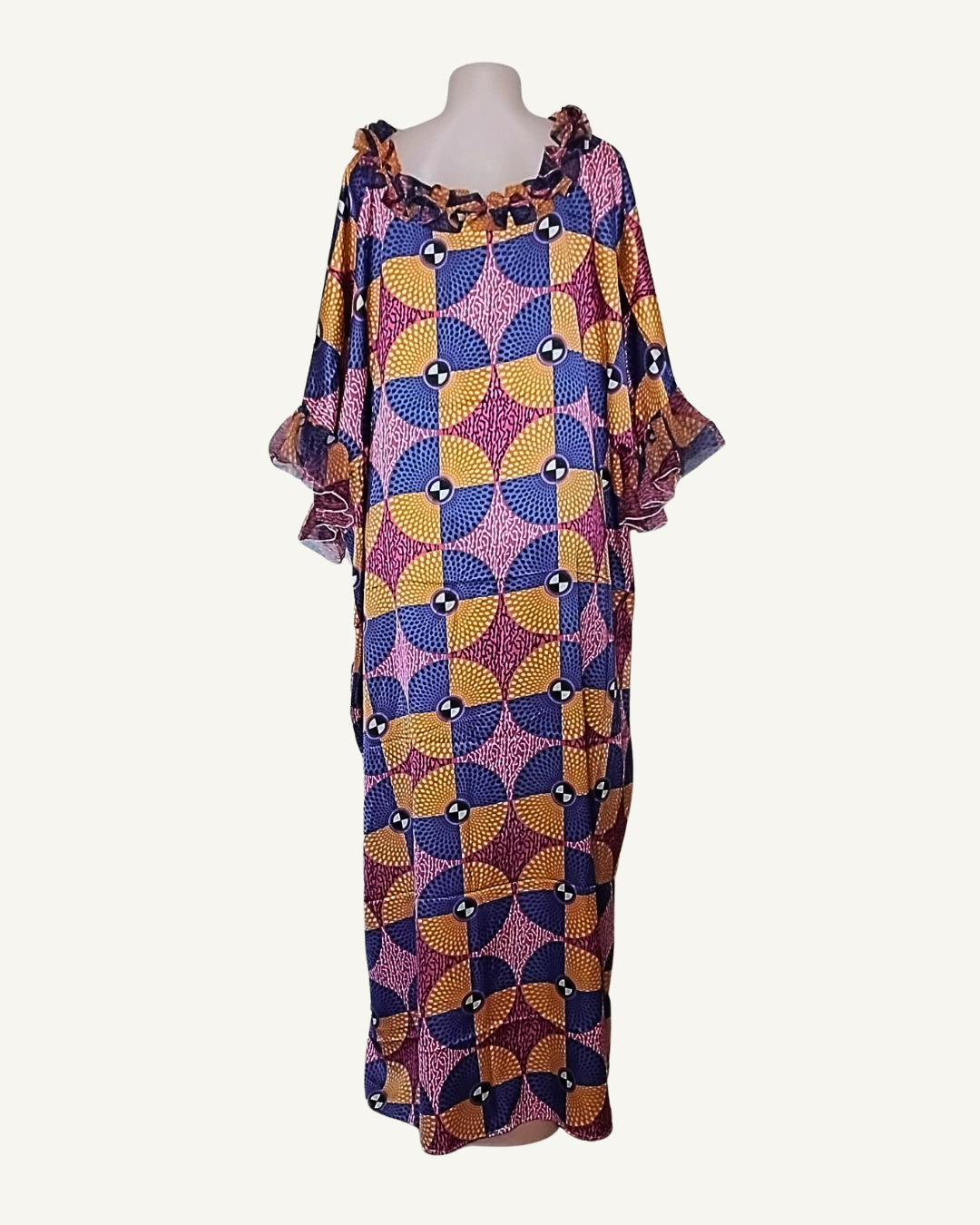 Robe longue imprimé géométrique violet · ocre · rose — col froncé à cordon · manches volantées — pièce unique